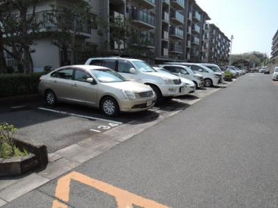 【駐車場】 | サンハイツ高槻4号館