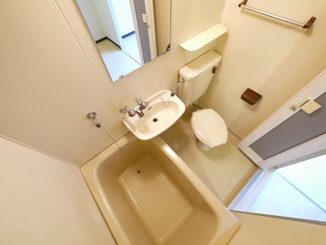センチュリーのトイレ|落ち着いたトイレです