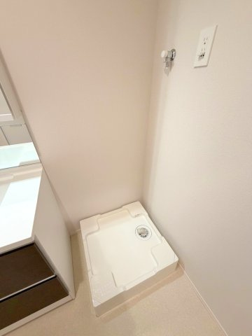 レジデンス西荻南の洗面所|★室内洗濯機置き場★