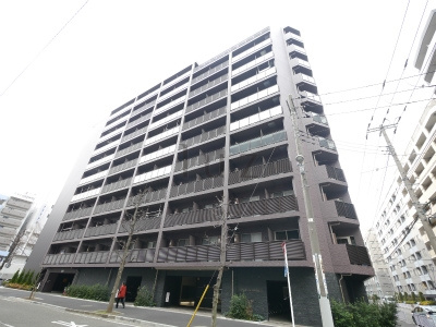 フェニックス新横濱クアトロの外観