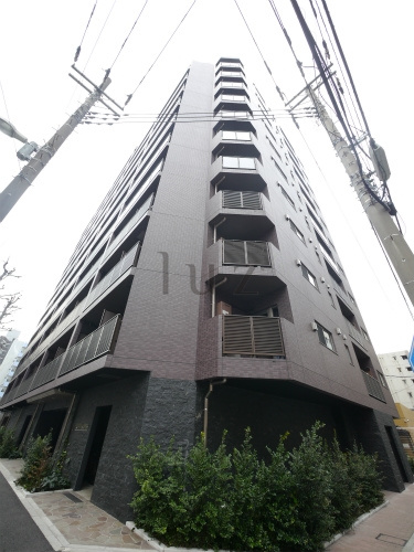 フェニックス新横濱クアトロの外観