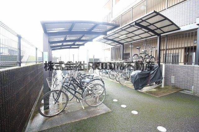 サンパーク年見町ネクシアのその他共用部分|外観は落ち着いています