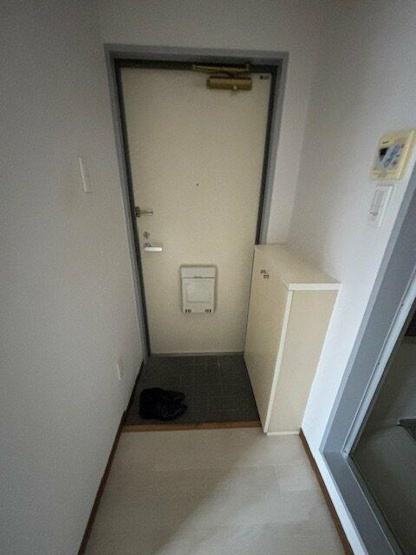 【玄関】
