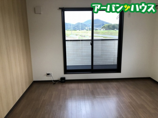 ボヌールEASTの居間・リビング