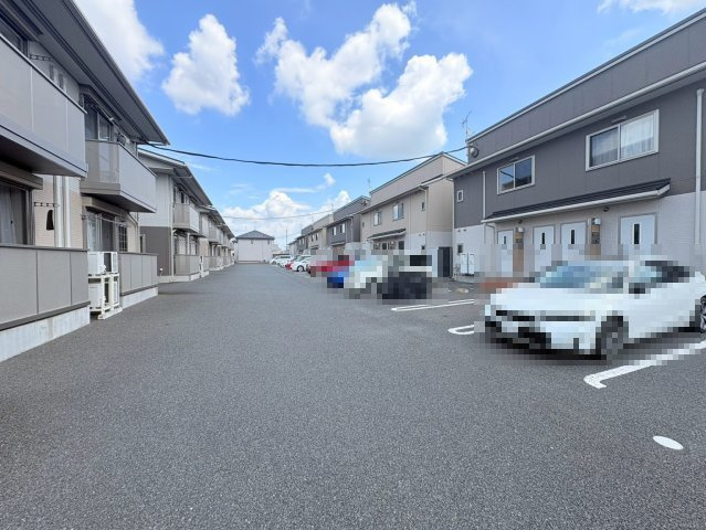 【駐車場】 | K&Mテクノ　E