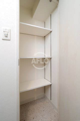 レジデンス大阪福島フォルテの設備|レジデンス大阪福島フォルテ　玄関収納