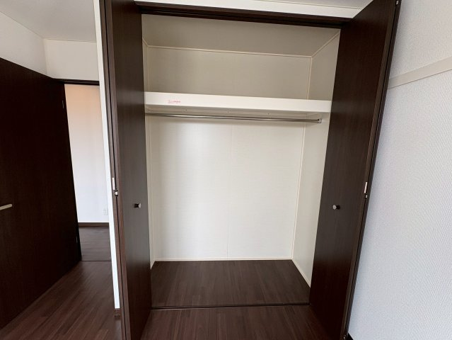 井上戸建賃貸の収納|こまごまとしたものを収納できそうですね