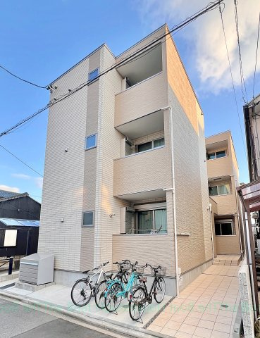 REGALEST三番町の外観
