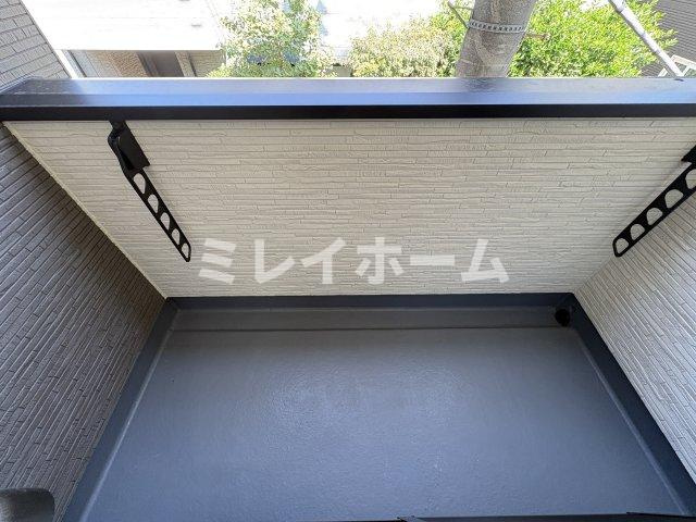 Valle Feliz雑色のバルコニー