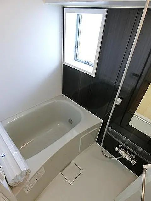 メイゾン南千住の浴室