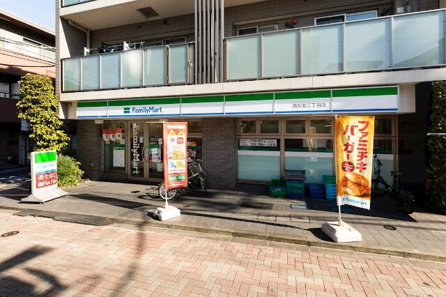 ファミリーマート　西…まで214m