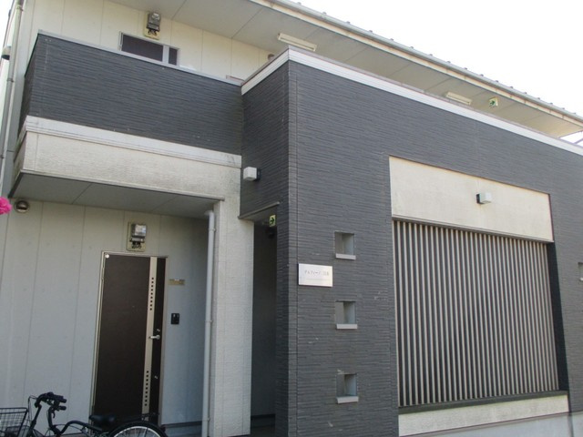 デルフィーノ二日市北のロビー