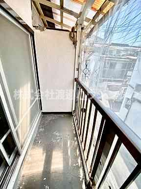 豊南町東３丁目テラスハウスのバルコニー