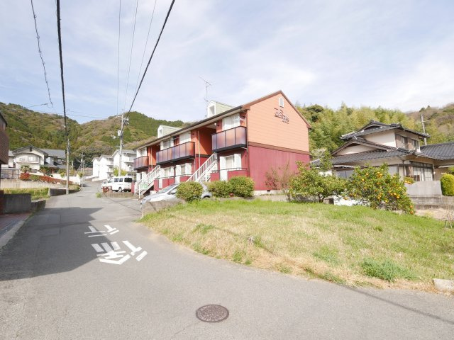 ファミールあとうのその他