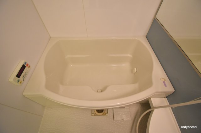 淀川ウエストタワー　仲介手数料無料の浴室