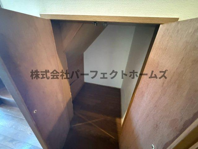 藤が尾3丁目戸建　賃貸の収納|たっぷりとした収納スペースです