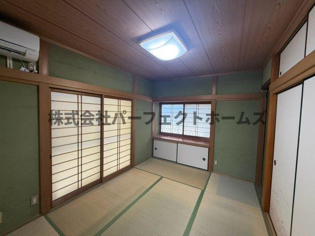 藤が尾3丁目戸建　賃貸の和室|ゆったりとくつろげる和室です