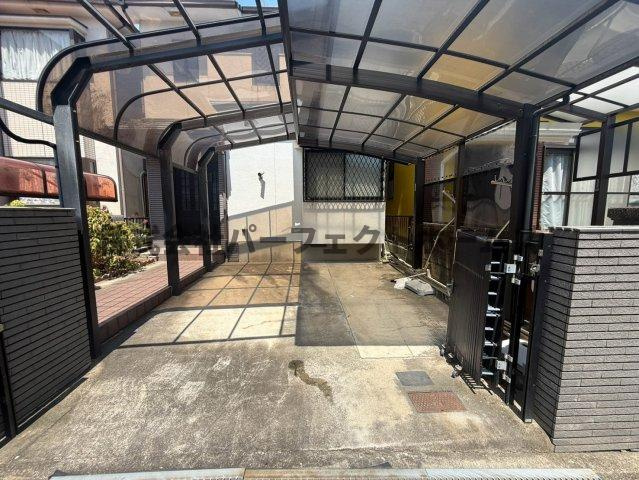 藤が尾3丁目戸建　賃貸の駐車場|駐車場です