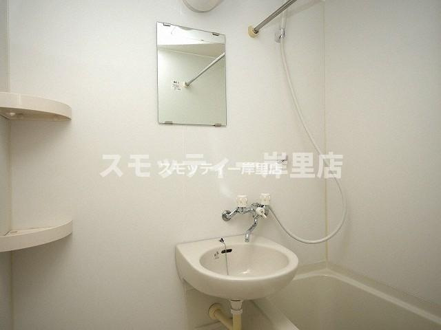 パークメゾン住吉の洗面所