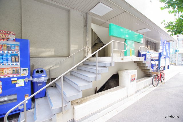大京ビルマンション新大阪　仲介手数料無料のエントランス