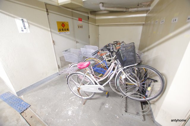 大京ビルマンション新大阪　仲介手数料無料の駐車場
