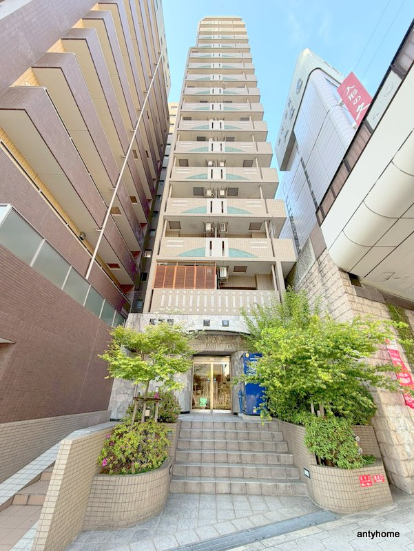 エイペックス心斎橋東の外観
