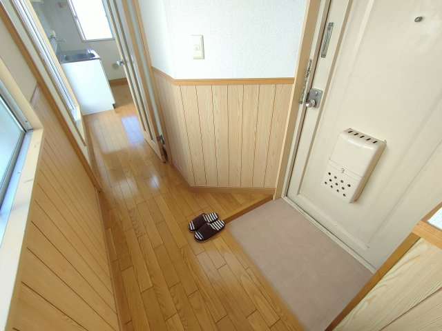 トーヨーマンションの玄関