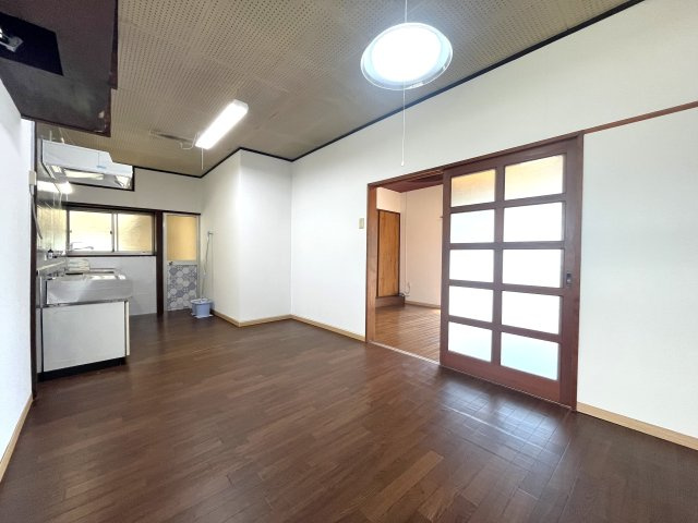 藤田町戸建ての居間・リビング