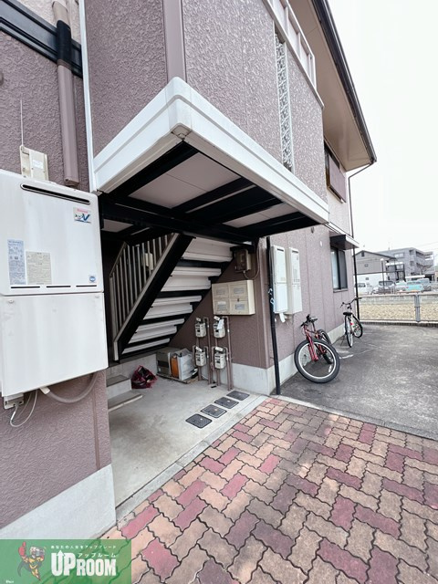 ベルアネックスのエントランス