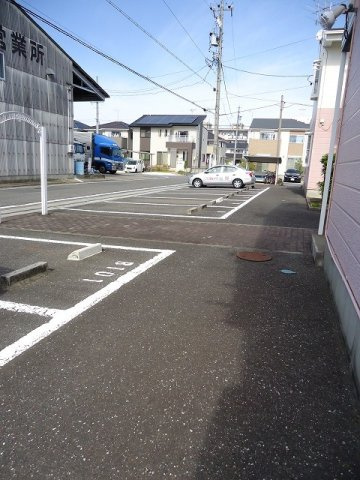 ドリームアキＣの駐車場