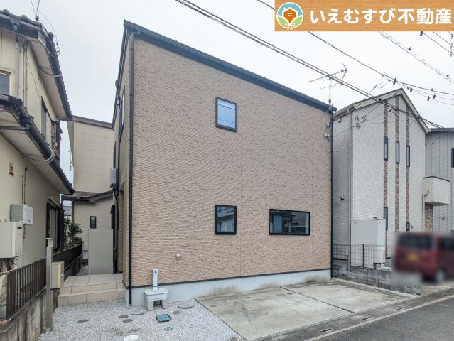 滑川町月の輪6丁目　中古戸建