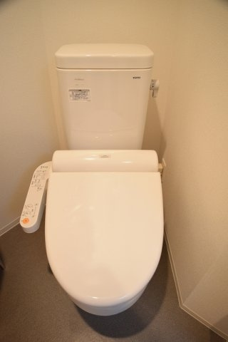 ラシュレエグゼ難波南のトイレ