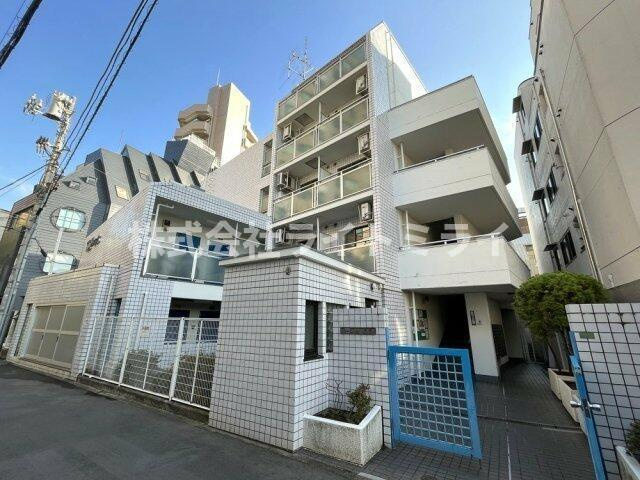 トップ本郷の外観