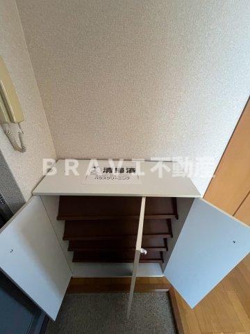 ロイヤル清水谷　BRAVI不動産の収納|【ロイヤル清水谷】下駄箱です