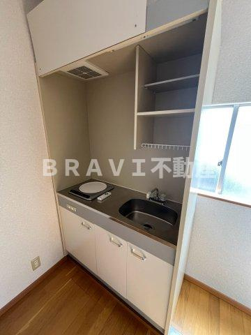 ロイヤル清水谷　BRAVI不動産のキッチン|【ロイヤル清水谷】使いやすいキッチンです