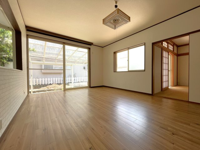 山武市白幡1988戸建の居間・リビング