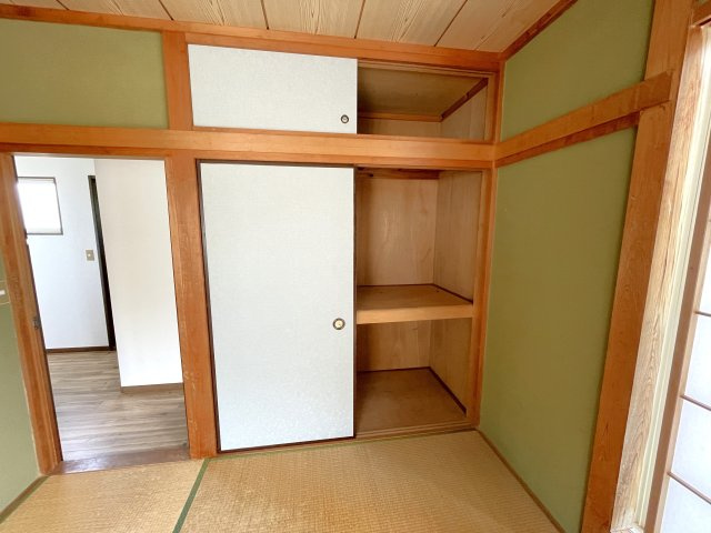 山武市白幡1988戸建の収納