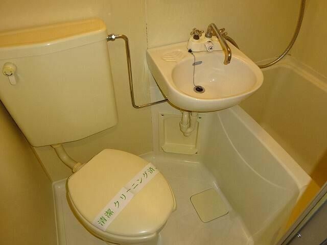 同棟別室