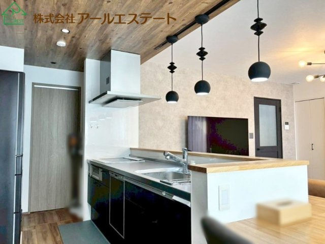 加古郡稲美町加古　　中古戸建のキッチン