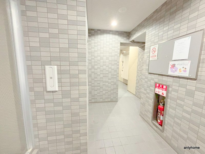 ビクトワーレ　仲介手数料無料のロビー