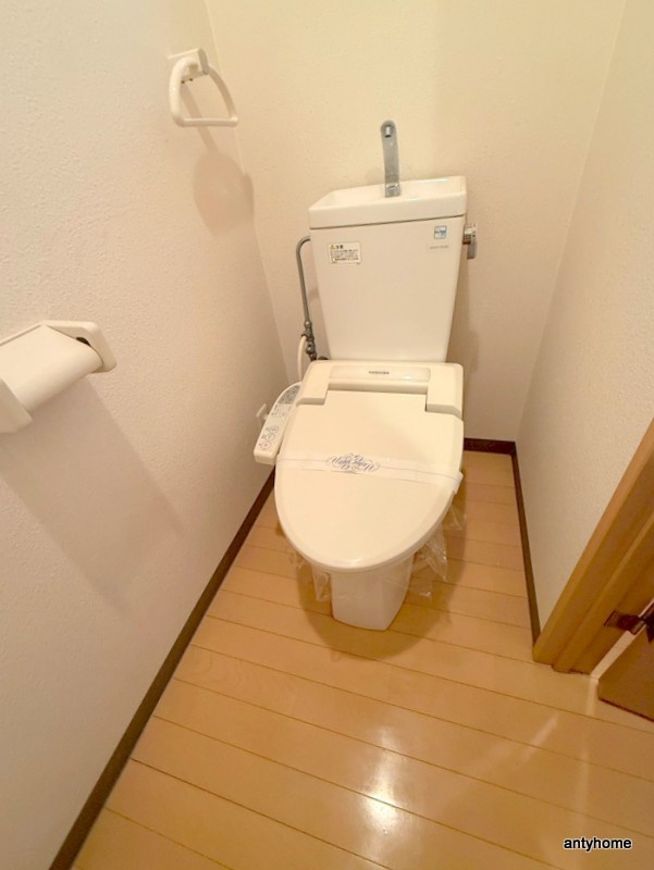 ビクトワーレ　仲介手数料無料のトイレ