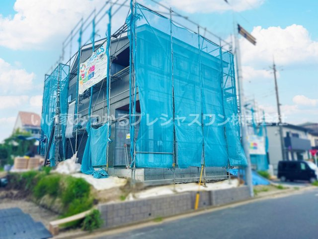 こどもの国駅徒歩10分◆カースペース３台◆太陽光発電×蓄電池～成瀬台 新築戸建～2棟