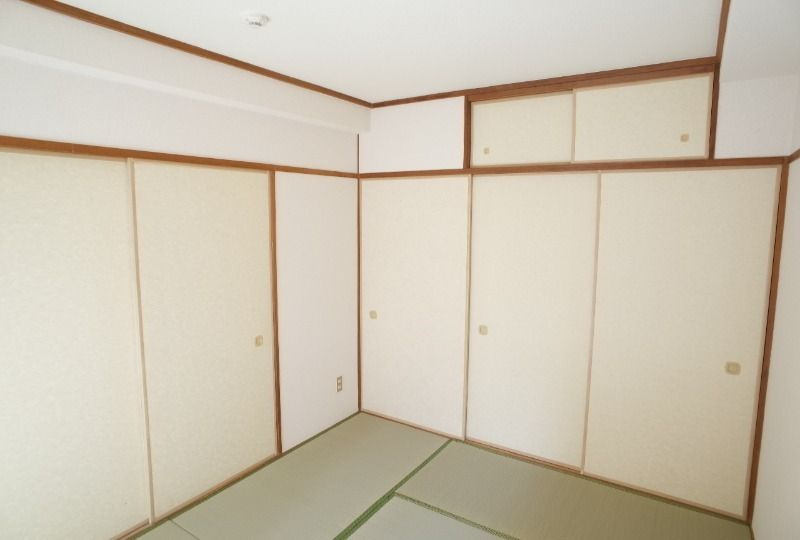 パールハイム市川の和室