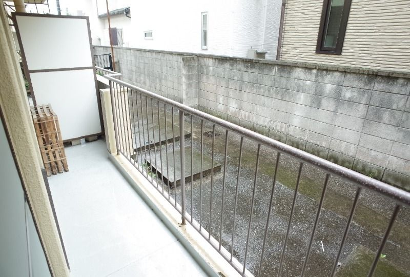 パールハイム市川のバルコニー