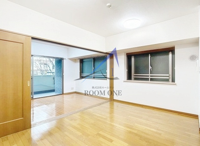 ダイアパレス池袋の居間・リビング|洋室のお部屋です。