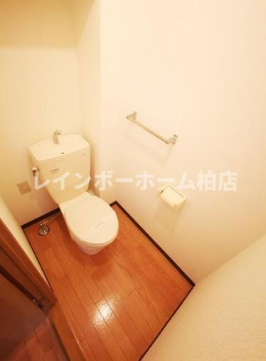 【仲介手数料：50％OFF】対象物件！のトイレ|コンパクトで使いやすいトイレです