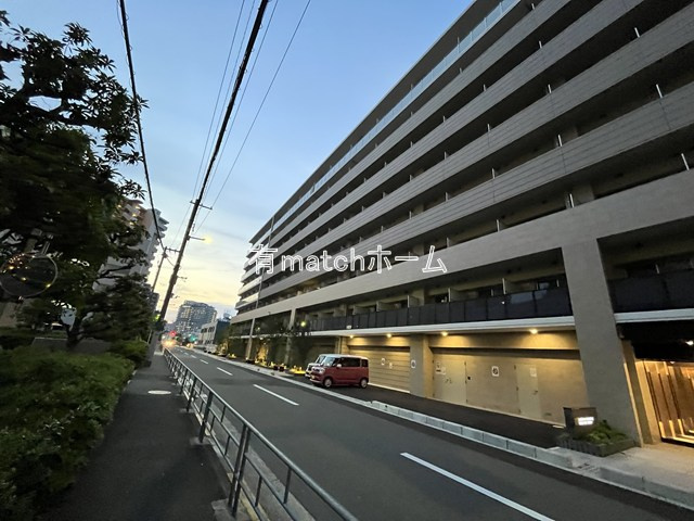 プレサンス京橋GREEN　YARDアルミラの外観