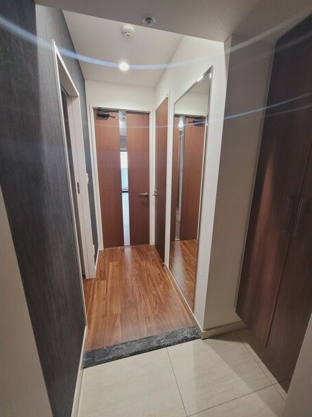 さくらHills NISHIKI Platinum Residenceの玄関
