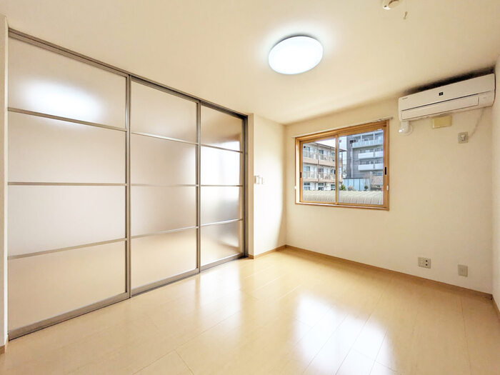 府中市本宿町２丁目のアパートの内装