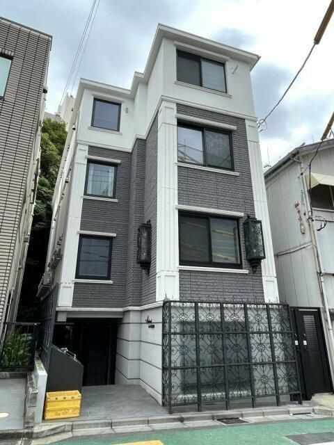 Ａｐａｒｔｍｅｎｔ小石川後楽園の外観